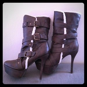 Penny loves Kenny heeled boots with fur lining.