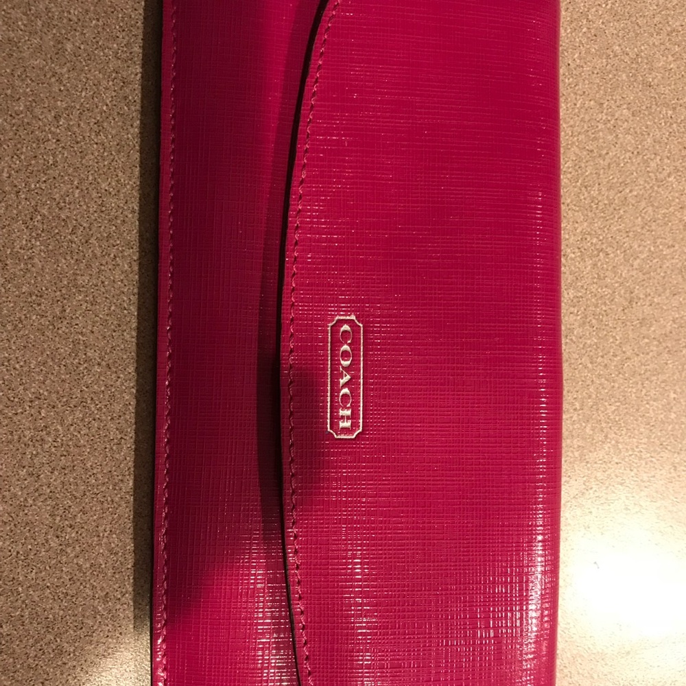 Coach Bright Magenta wallet WITH TAGS BRAND NEW.