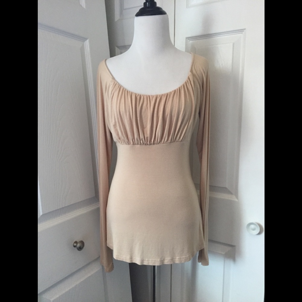 PattyBoutik Gathered Top