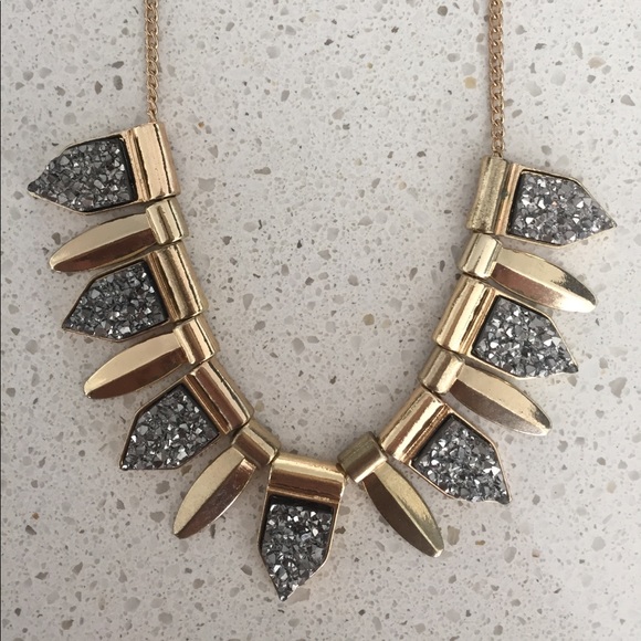 Necklace - Picture 3 of 3