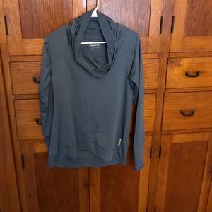 Reebok fitted PlayWarm athletic top