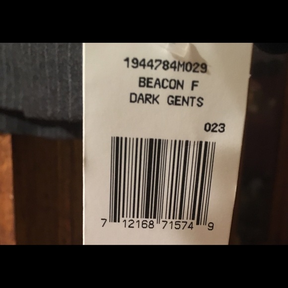 ISO Matching Pants - Picture 2 of 6