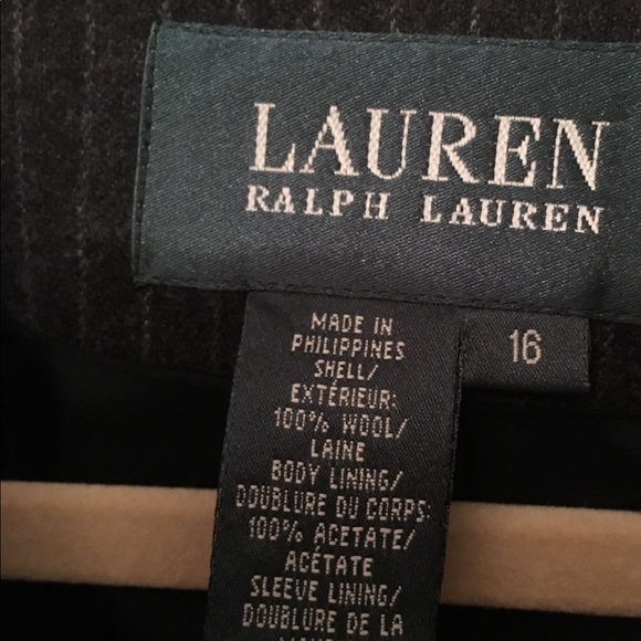 ISO Matching Pants - Picture 4 of 6