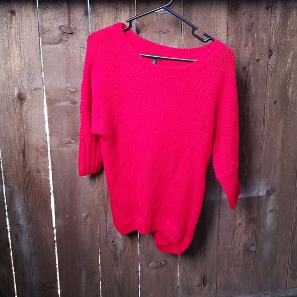 Red Express sweater - Picture 1 of 3