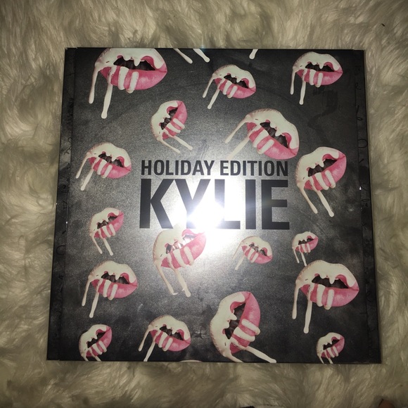 Kylie Hoiday Box empty - Picture 1 of 1
