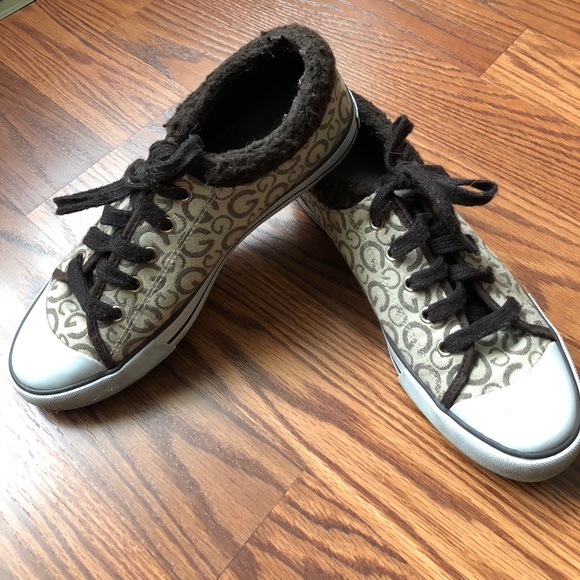 G by Guess Shoes - 💕GUESS Sneakers💕
