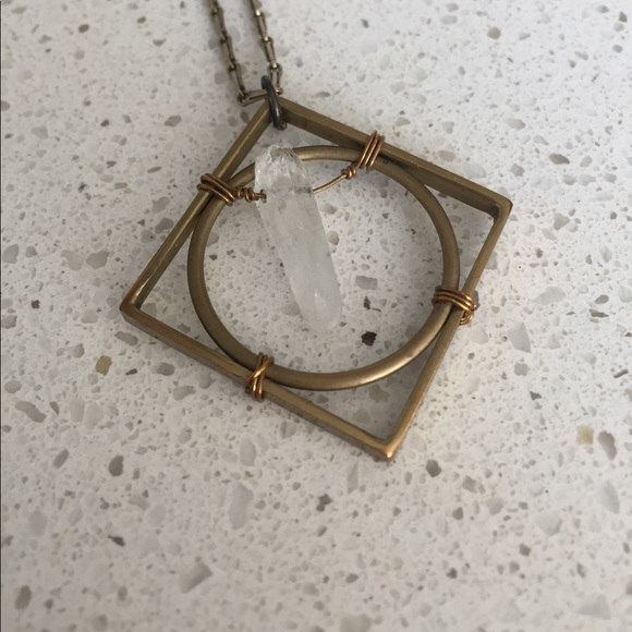 Women’s Set of Necklaces - Picture 2 of 4