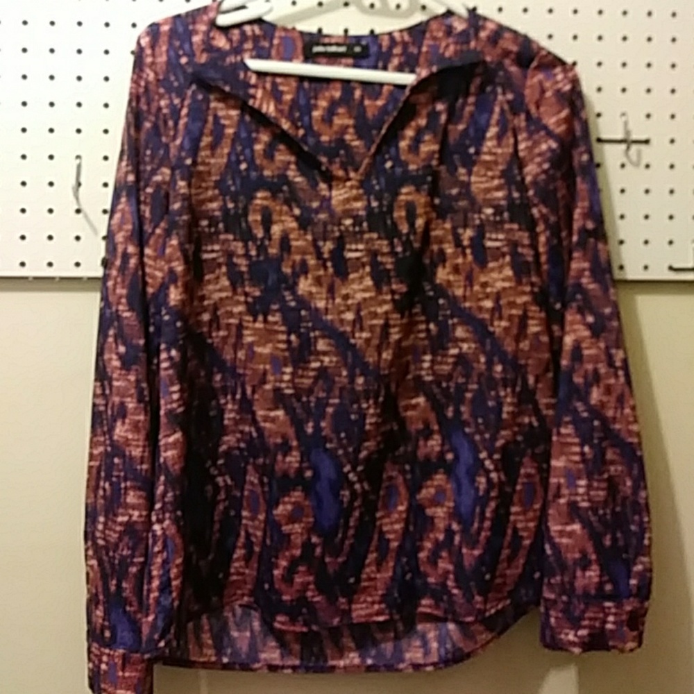 Women's shirt