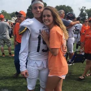 Meet your Posher, Lee