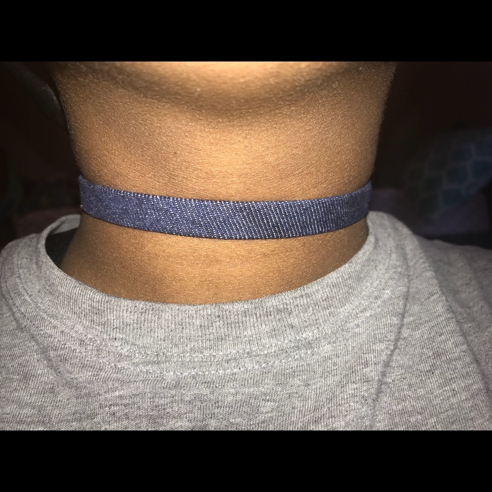 Denim choker