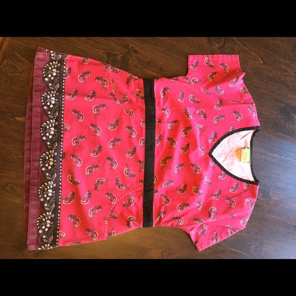 Scrub top - Picture 2 of 3