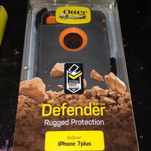 iPhone 7 Plus otter box