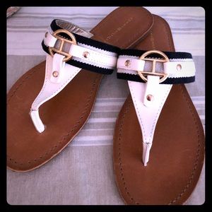 Tommy Hilfiger Dressy flip-flops size 7
