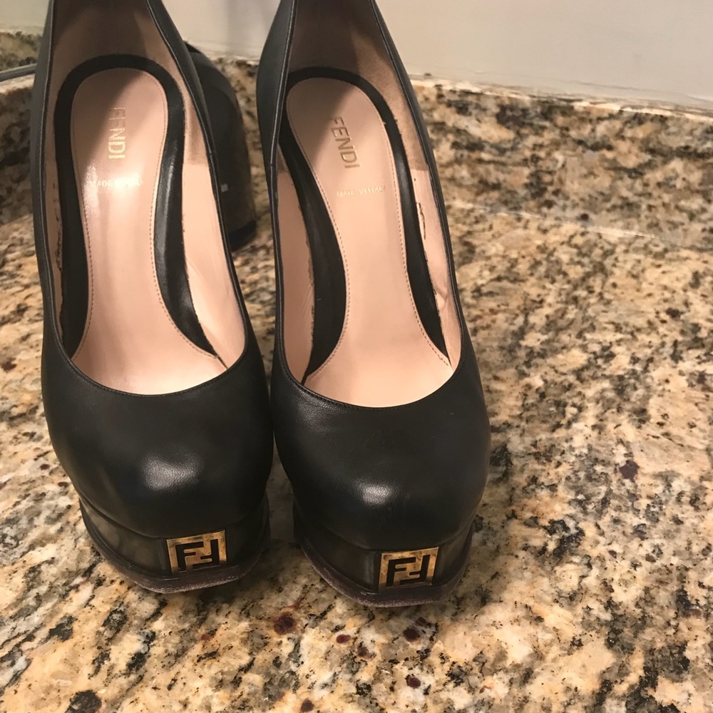 Fendi pumps