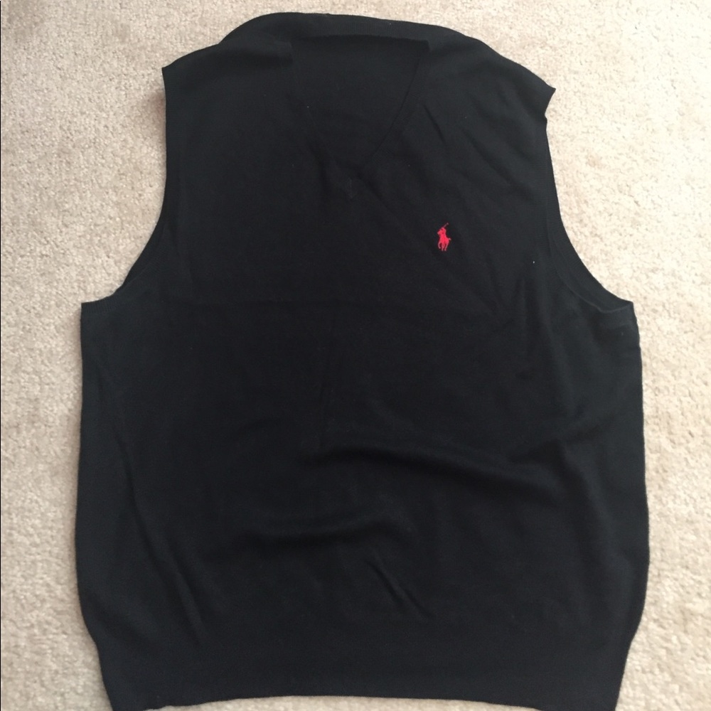 Polo v neck sweater vest
