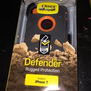 iPhone 7 Otter Box Case