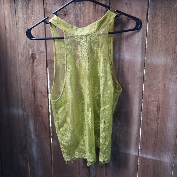 Lace top - Picture 1 of 4