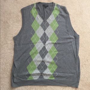 Banana Republic v neck sweater vest