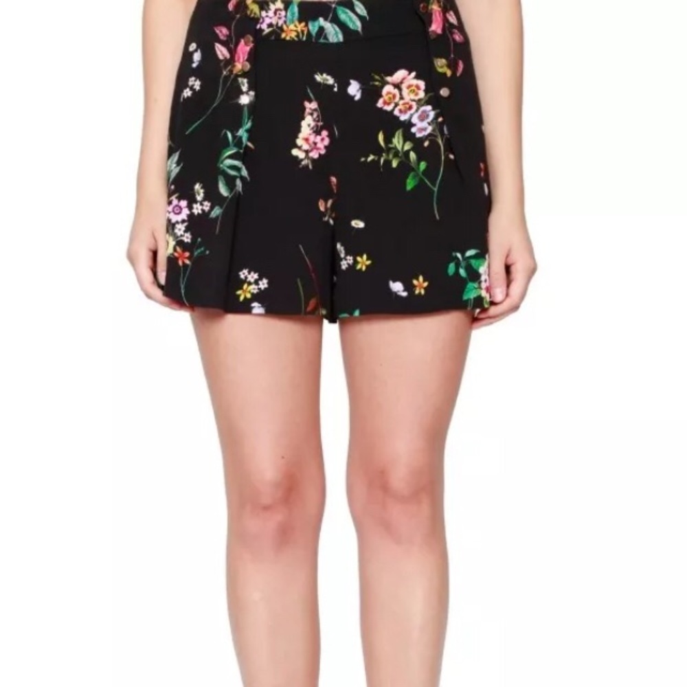 NWT Black Floral Print Sailor Shorts
