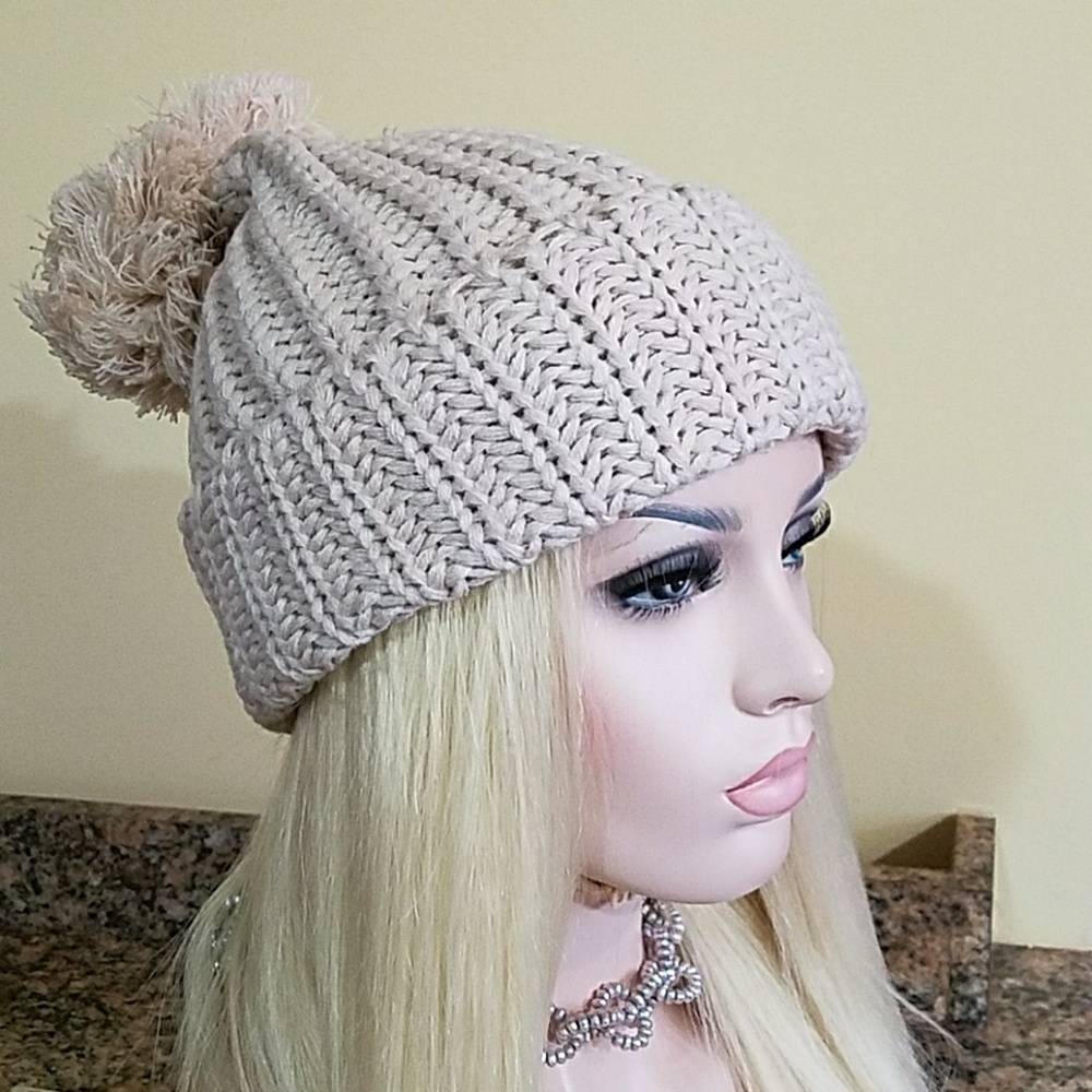 Brand New without tags cable knit hat