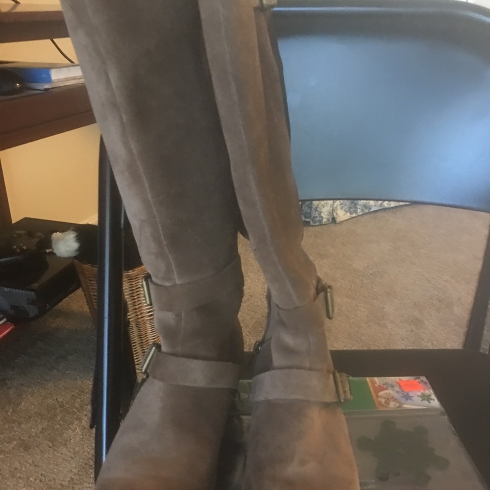 UGG leather/suede Boots
