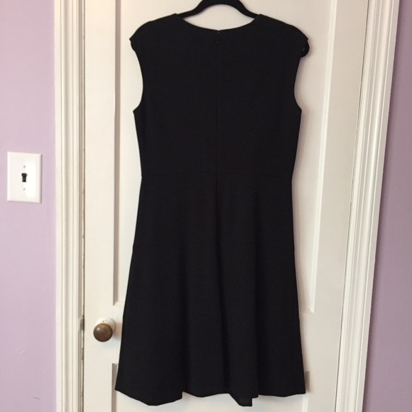 Anne Klein Sheath Dress - Picture 2 of 4