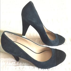 Franco Sarto Suede Pumps