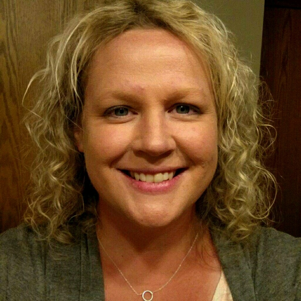 Meet your Posher, Laurie