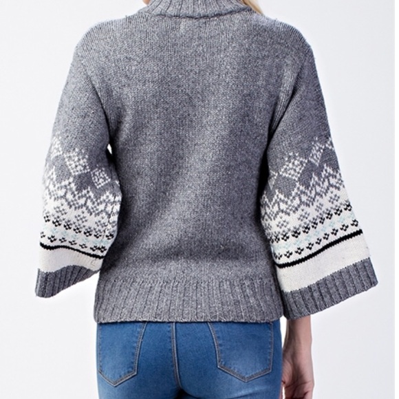 ⚠️only 2 left⚠️ 5⭐️ wool blend zip up sweater S - Picture 3 of 7