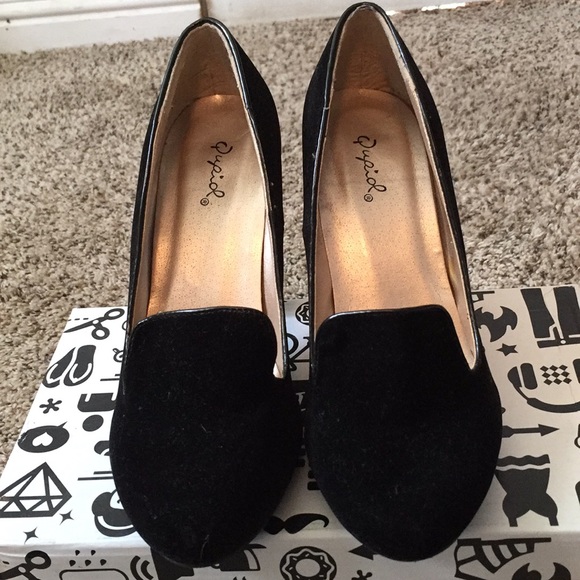 Heels - Picture 1 of 3