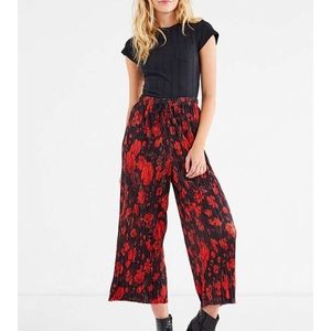 Silence + Noise Sasha Accordion Pleat Culotte Pant