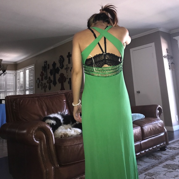Prom dress - Picture 2 of 3