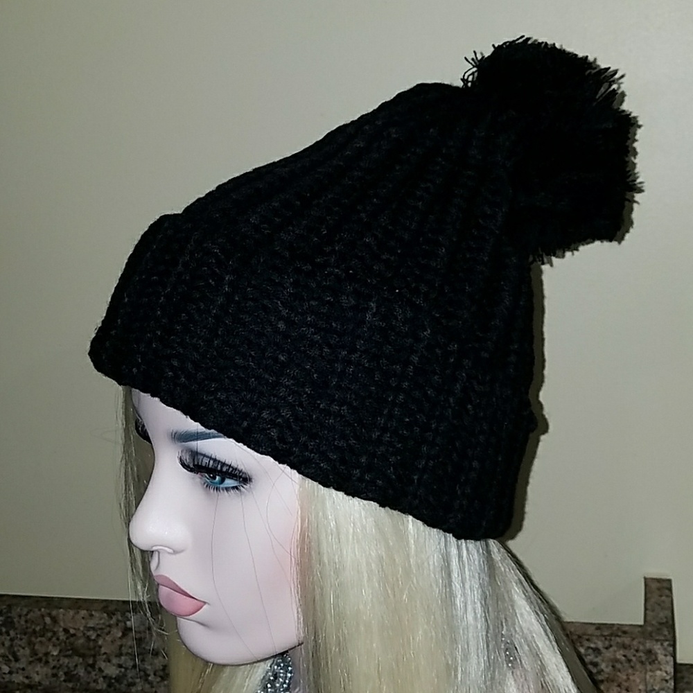 New cable knit hat