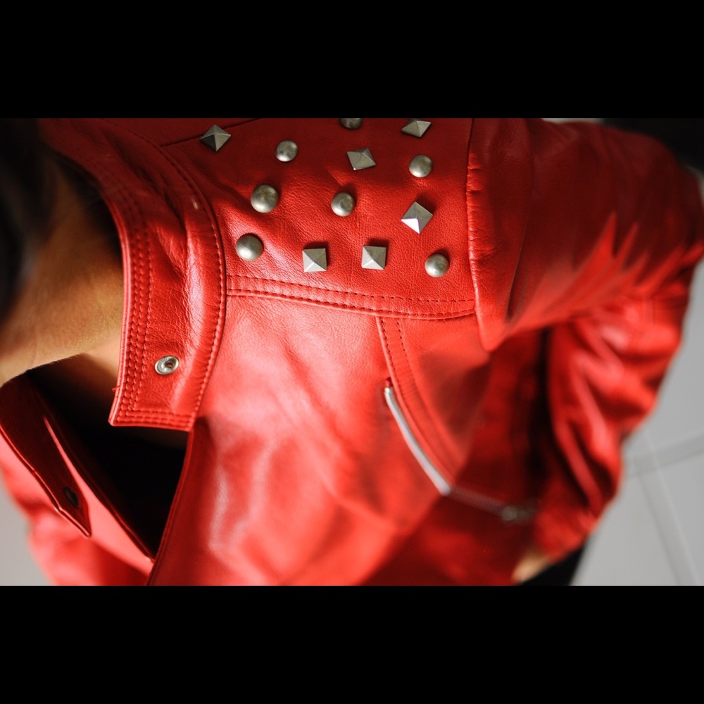 Red rock genuine leather jacket with tacks. - Picture 4 of 8
