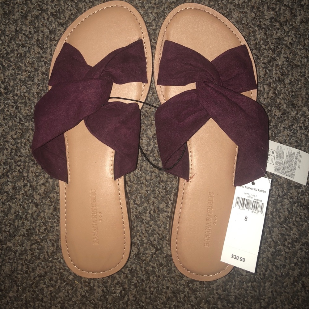 BRAND NEW Banana Republic Sandals