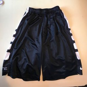 Youth XL Nike Elite Basketball shorts