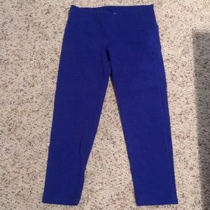 PRICE DROP!!! Crop Athleta Leggings