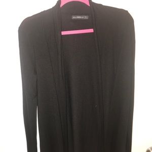 Zara women’s black knit tunic sweater