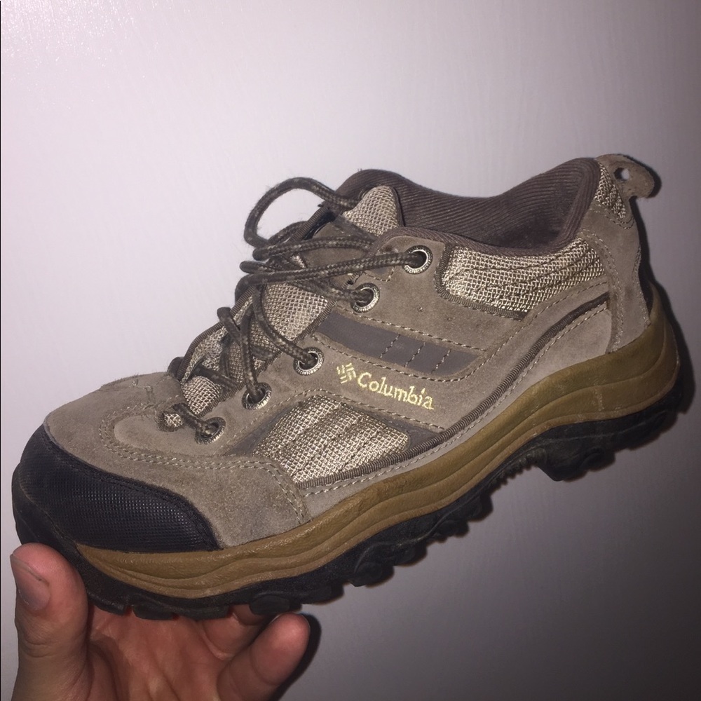 Columbia shoes