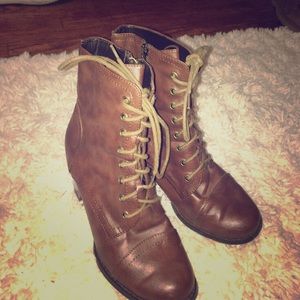 Boots, have a nice size heal