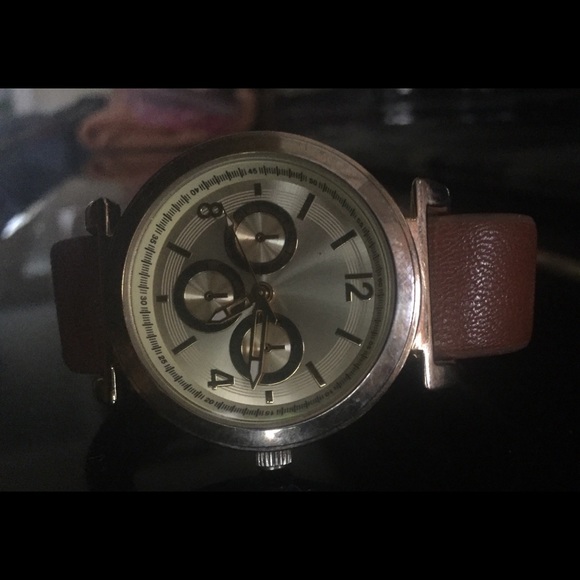 ALDO - Picture 3 of 6