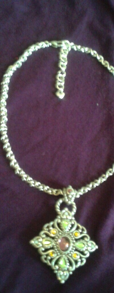 Choker necklace