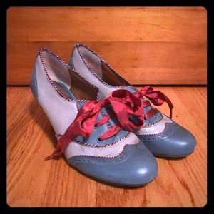 Retro brogue shooties