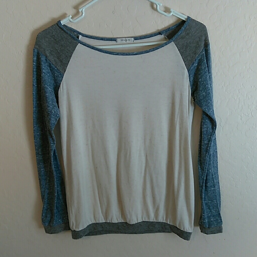Long sleeve shirt