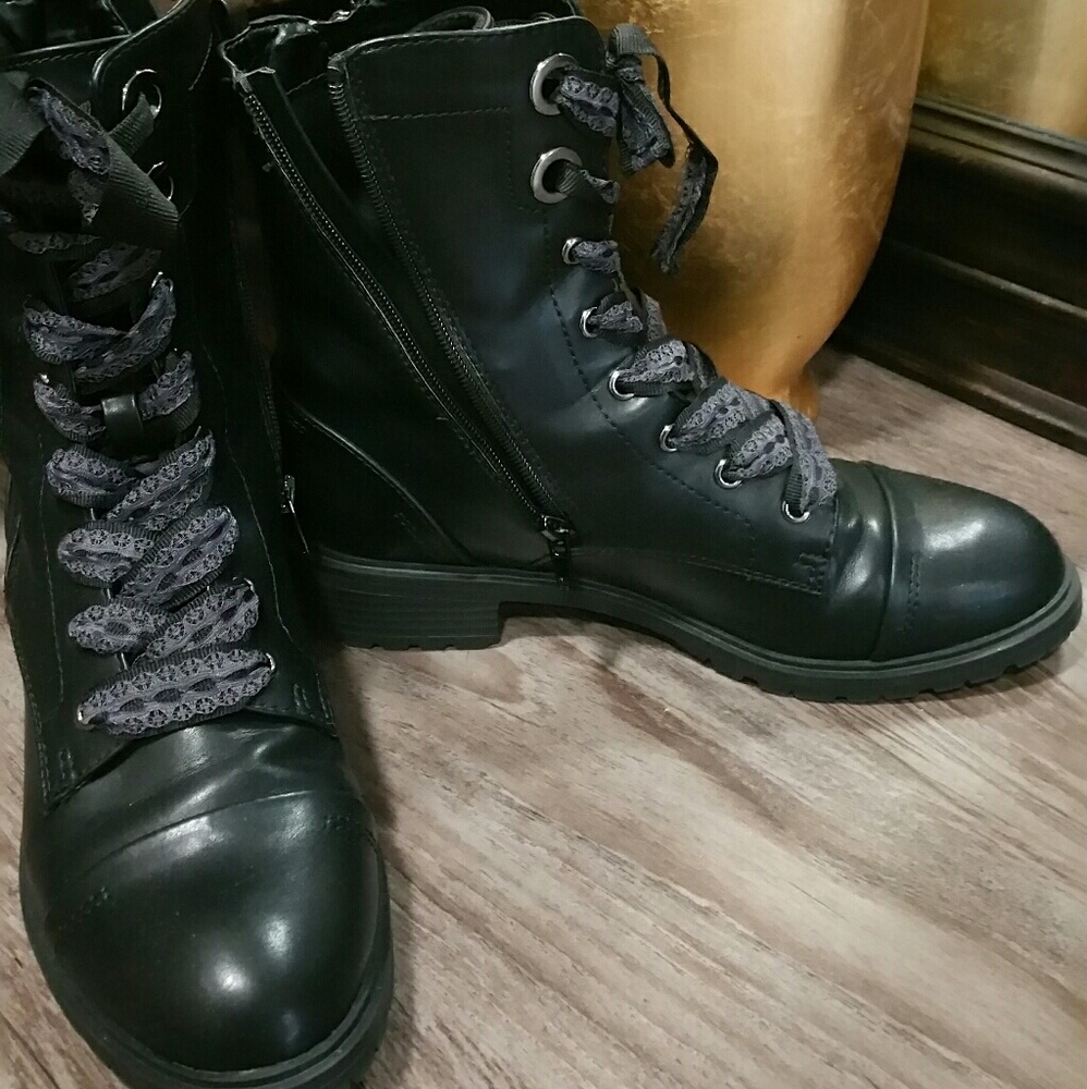 Express Combat Boots