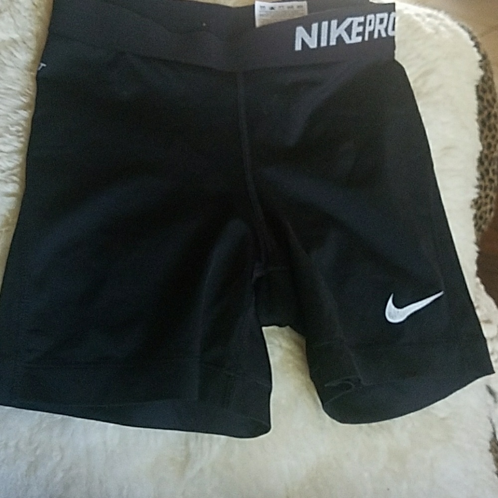 NIKE spandex SHORTS sz xs blk /white
