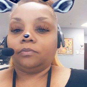 Meet your Posher, Latisha