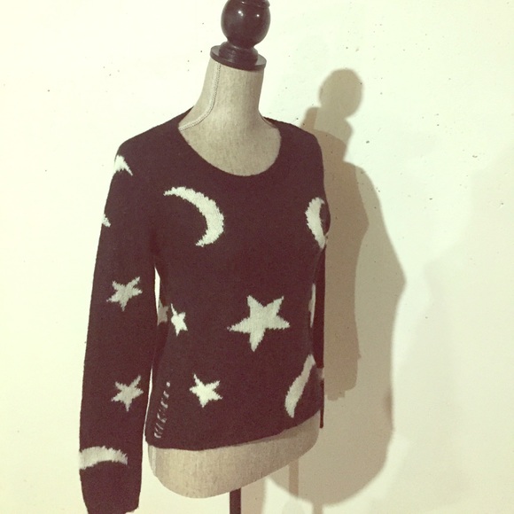 Material Girl Black Star & Moon Sweater Size Small - Picture 1 of 4