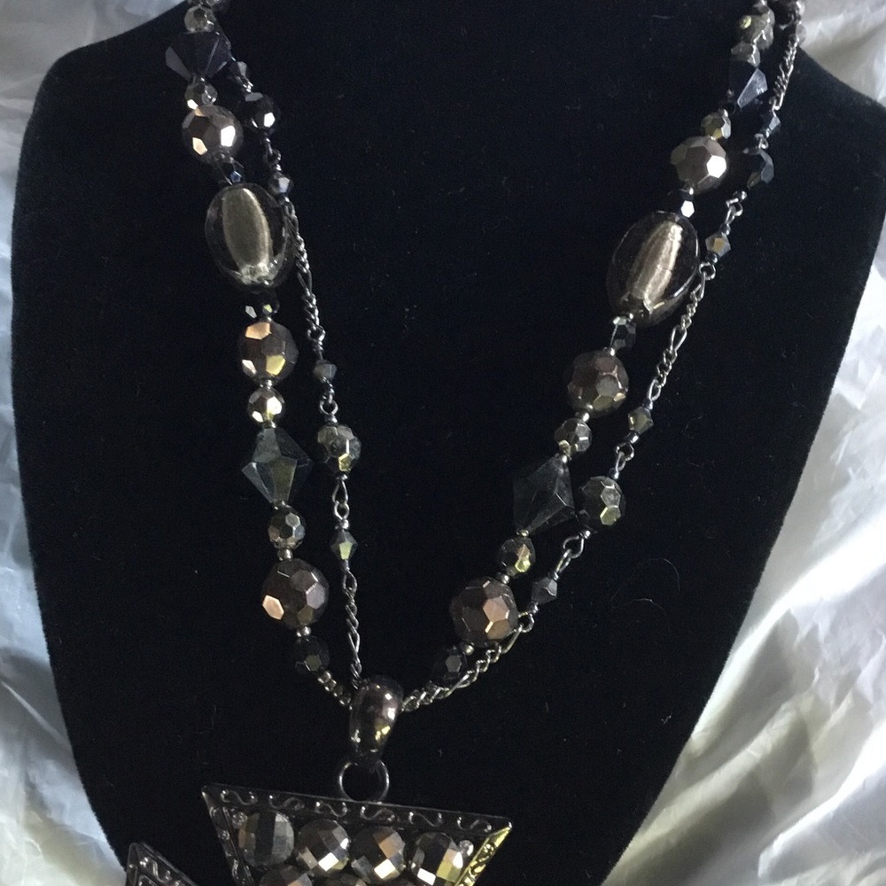 Beautiful Bling Cross Necklace Vintage - Picture 5 of 5