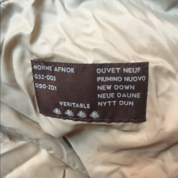 MONCLER - Gold Quilted Winter Puff Coat, XL - Picture 4 of 8